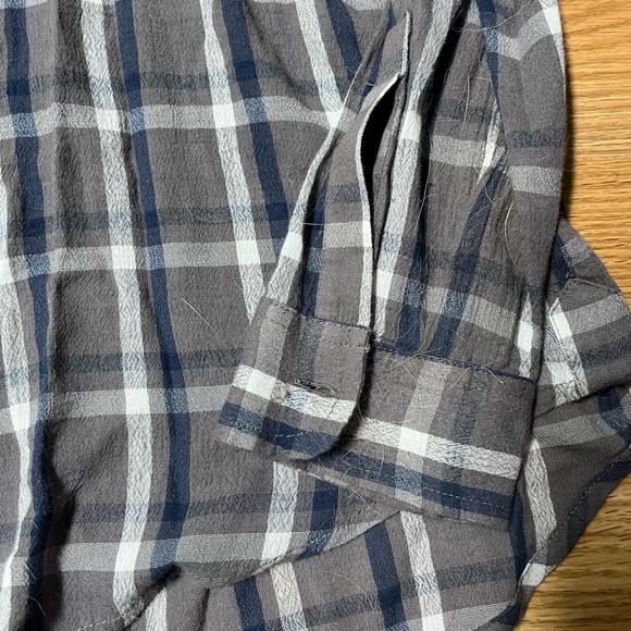 NWT Lucky Brand Flannel Button Down (gray, navy, white) - Picture 8 of 10
